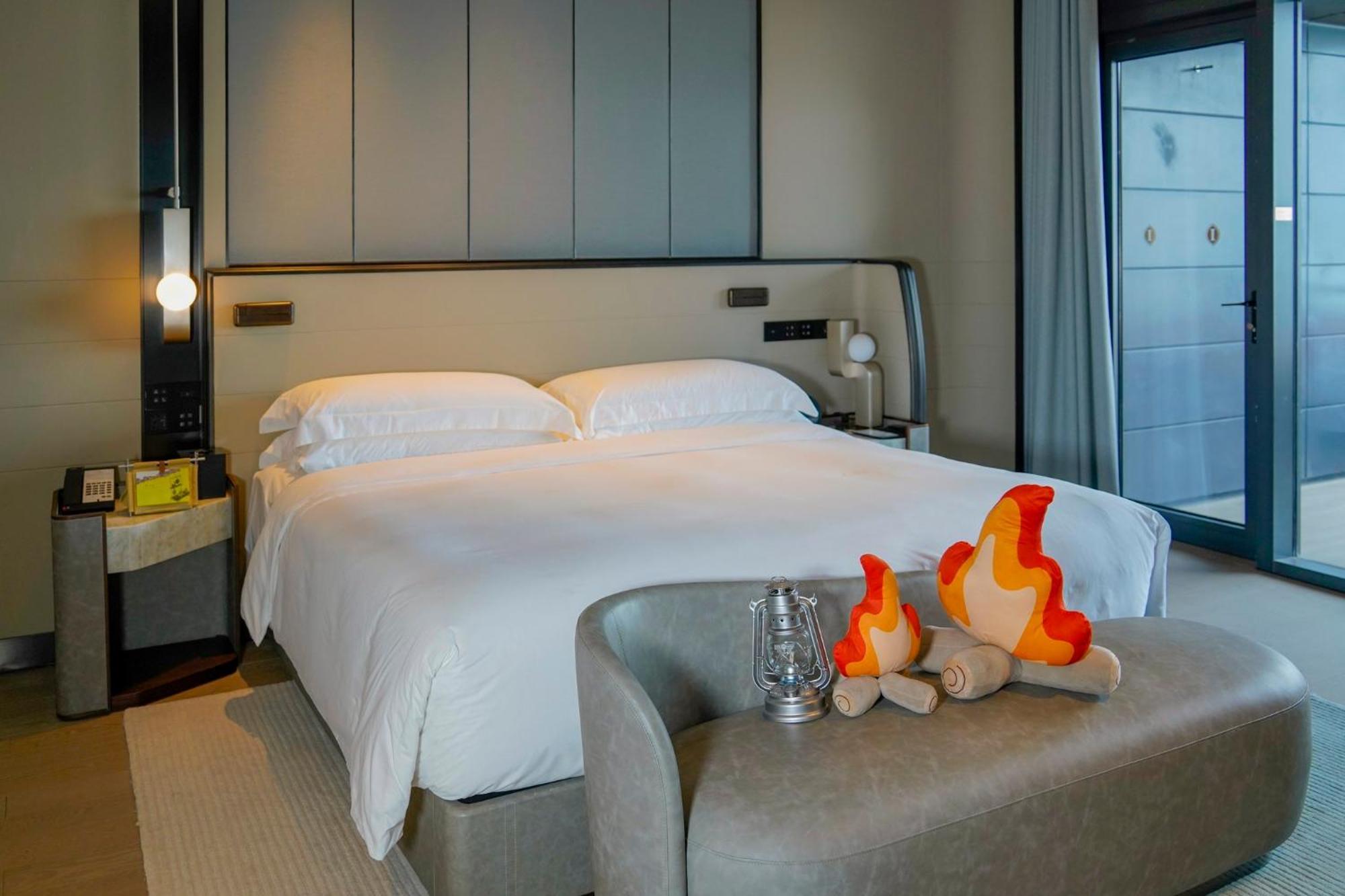 Intercontinental Shanghai Harbour City By Ihg Nanhui Exteriör bild