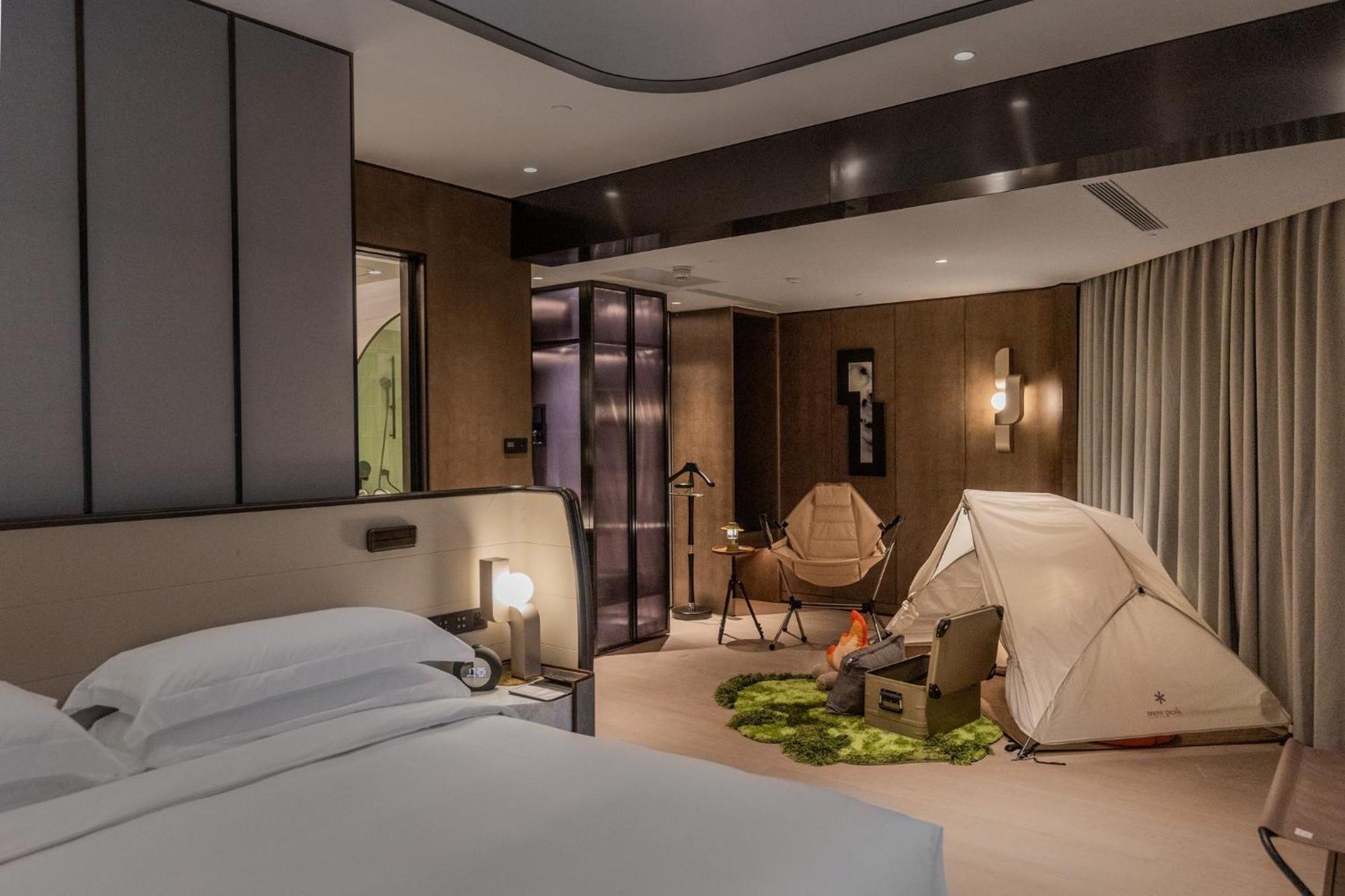 Intercontinental Shanghai Harbour City By Ihg Nanhui Exteriör bild